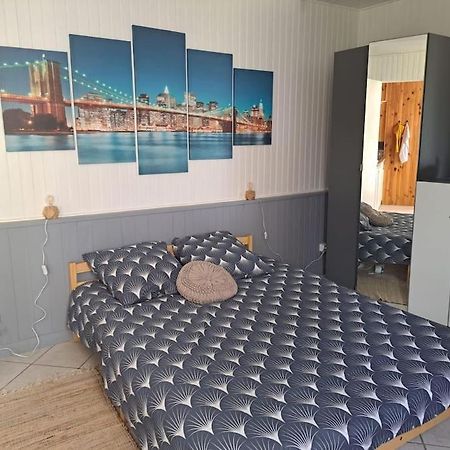 Maisonnette Pont De L'Arche Extérieur photo